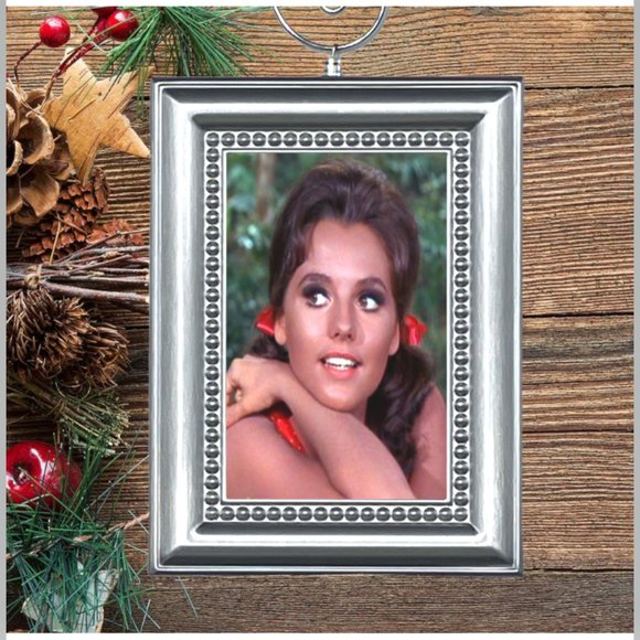 Gilligan's Island Mary Ann TV Show Memorabilia Nostalgic Christmas Tree Ornament - Picture 1 of 3